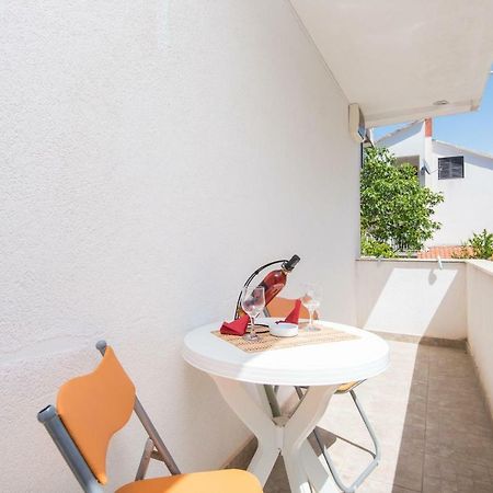 Apartmani Villa Lidija Оребич Екстер'єр фото