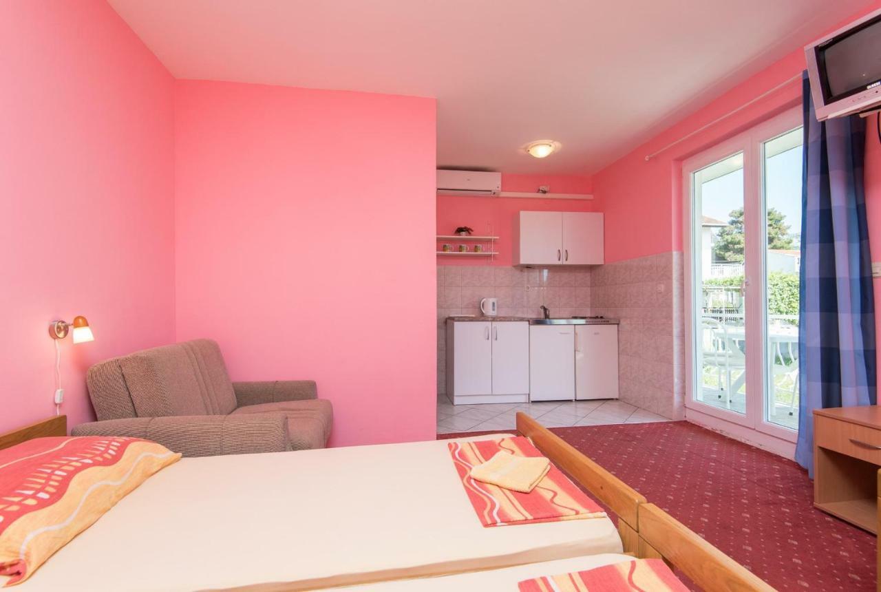 Apartmani Villa Lidija Оребич Екстер'єр фото