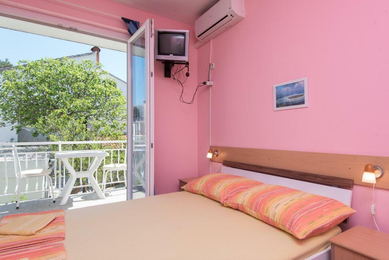 Apartmani Villa Lidija Оребич Екстер'єр фото