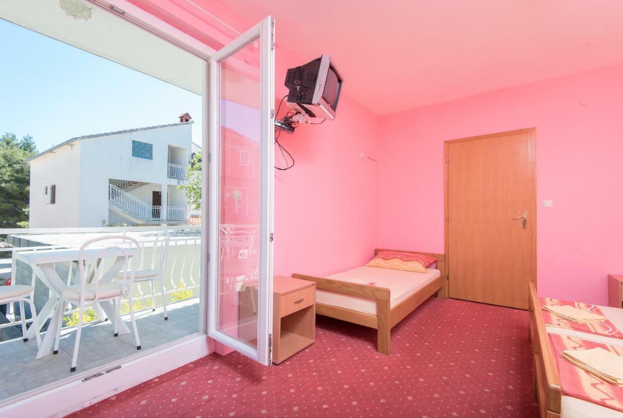 Apartmani Villa Lidija Оребич Екстер'єр фото